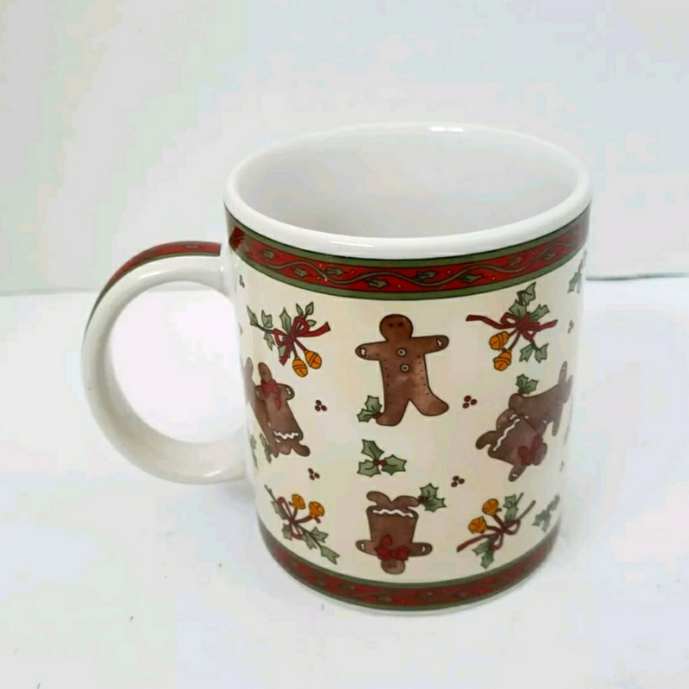 Moda Dallas Stoneware Gingerbread Man Coffee Mug